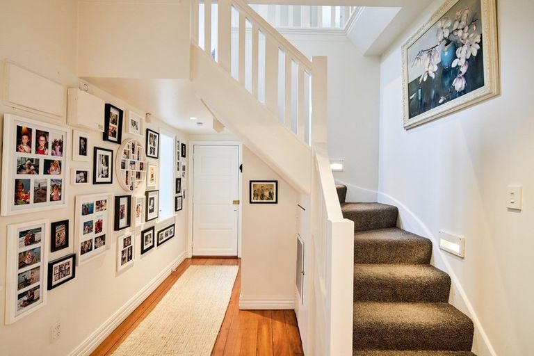 Photo of property in 62 Hobson Street, Thorndon, Wellington, 6011