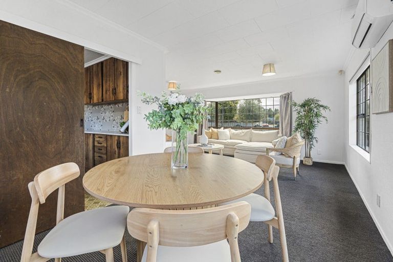 Photo of property in 10 Ainslee Street, Highlands Park, New Plymouth, 4312