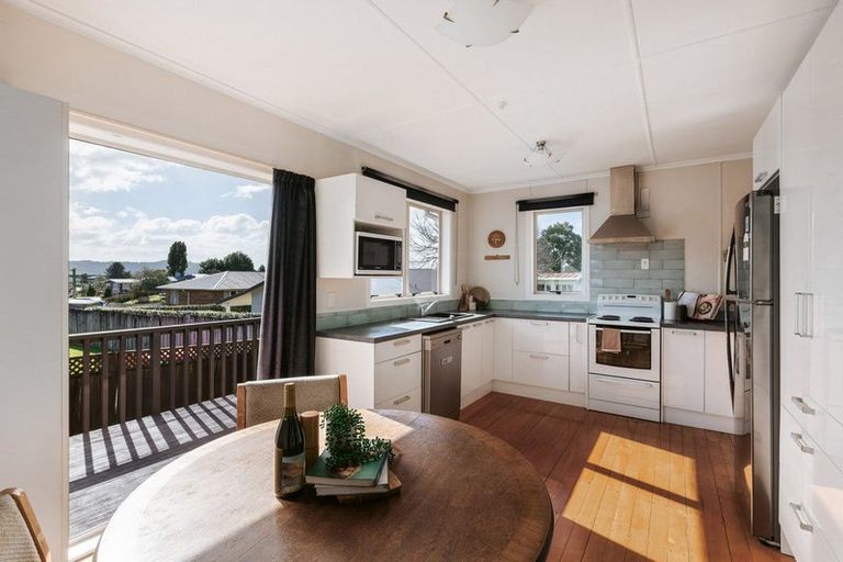 Photo of property in 15 Dunlop Road, Te Puke, 3119
