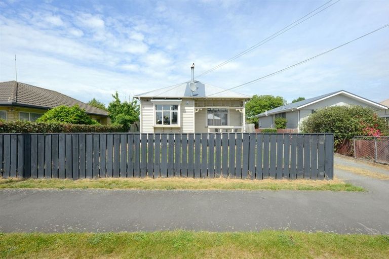 Photo of property in 26 Newcastle Street, Phillipstown, Christchurch, 8011