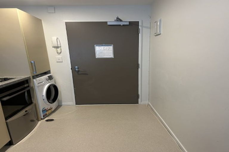 Photo of property in Dual Apartments, 108/142 Vivian Street, Te Aro, Wellington, 6011