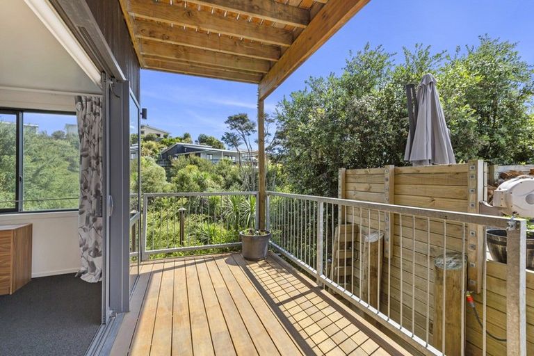Photo of property in 21 Seabreeze Way, Raglan, 3225