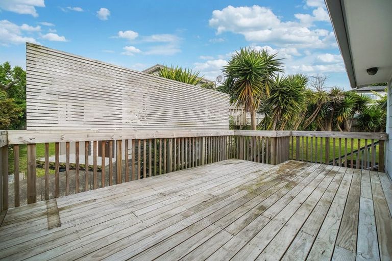 Photo of property in 30 Malvina Place, Bucklands Beach, Auckland, 2014