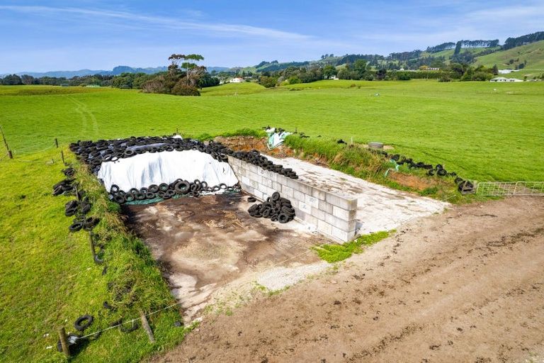 Photo of property in 78 Waitoetoe Road, Mimi, Urenui, 4377