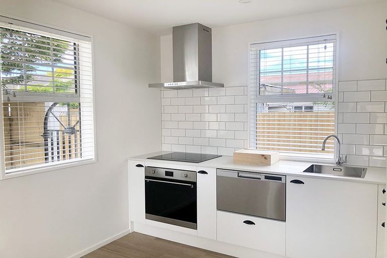 Photo of property in 266c Wilsons Road, Waltham, Christchurch, 8023