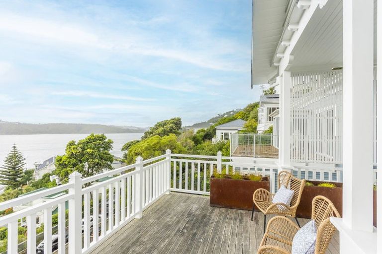 Photo of property in 48 Maida Vale Road, Roseneath, Wellington, 6011