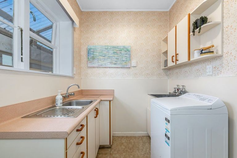 Photo of property in 27 Hayward Terrace, Waiwhetu, Lower Hutt, 5010