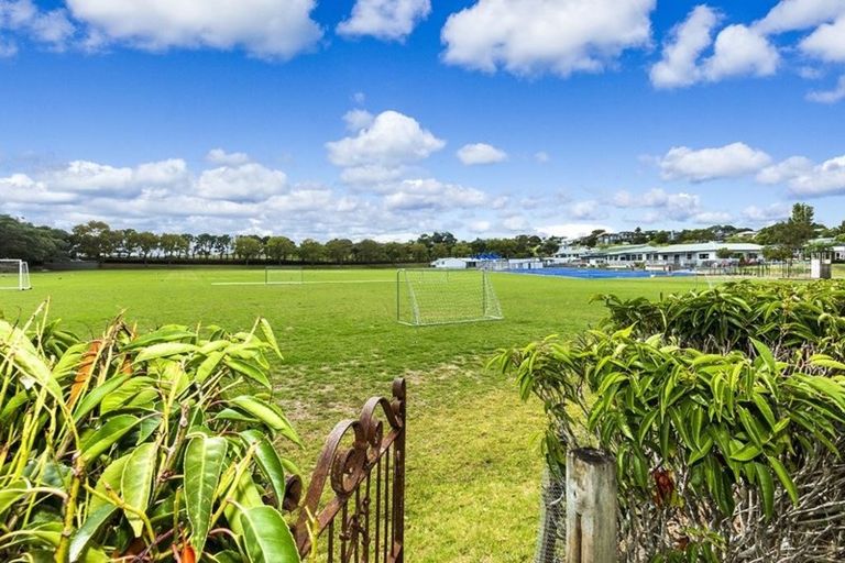 Photo of property in 204 Lake Road, Belmont, Auckland, 0622