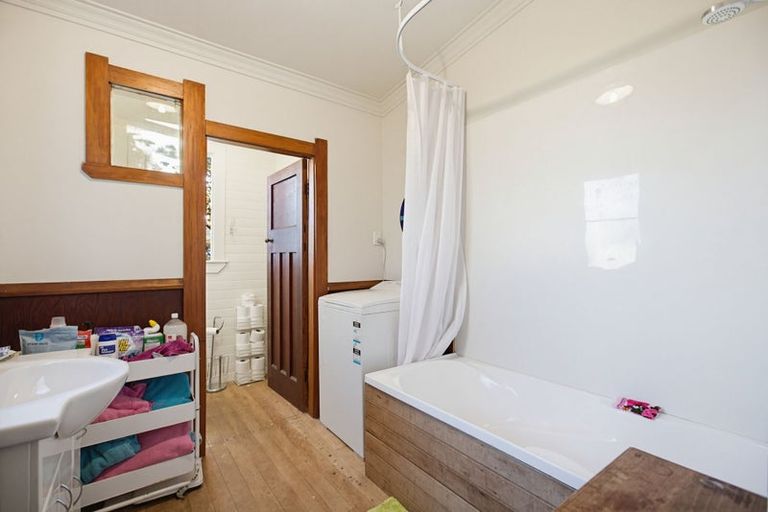 Photo of property in 116 Queen Street, Balfour, 9779