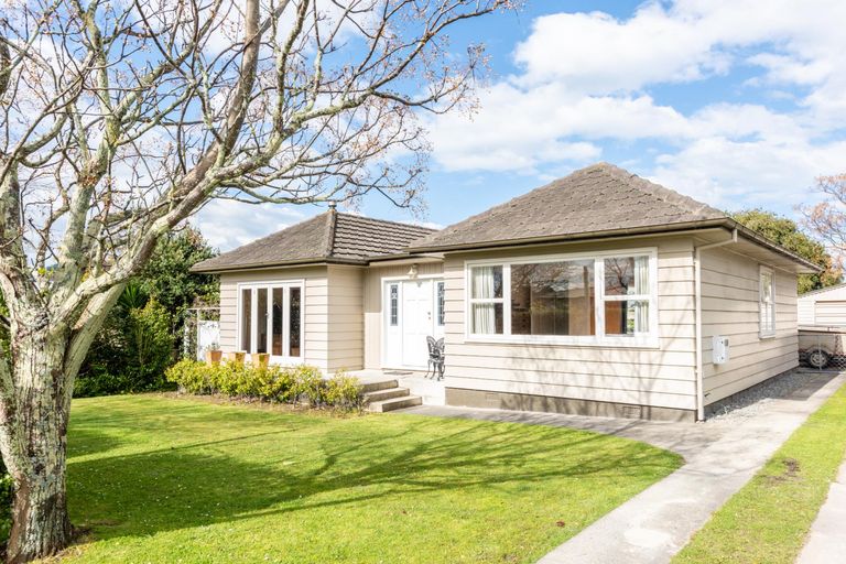 Photo of property in 11 Cobham Place, Te Hapara, Gisborne, 4010