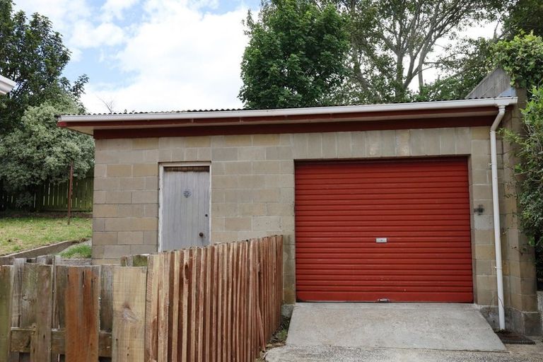 Photo of property in 136 Forfar Street, Clyde Hill, Dunedin, 9011