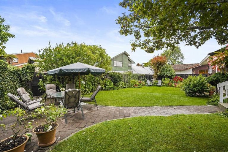 Photo of property in 5 Portree Place, Queenwood, Hamilton, 3210