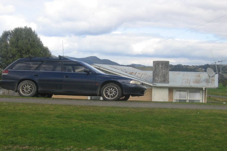 Photo of property in 19 View Road, Hikurangi, 0114