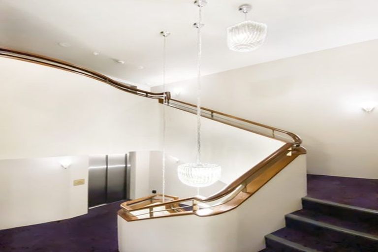 Photo of property in 207/3 Roxburgh Street, Mount Victoria, Wellington, 6011