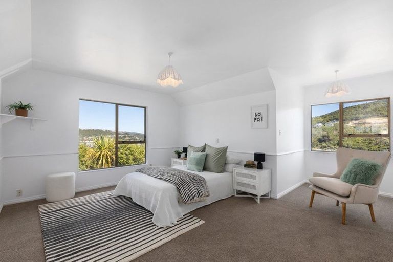 Photo of property in 46 David Crescent, Karori, Wellington, 6012