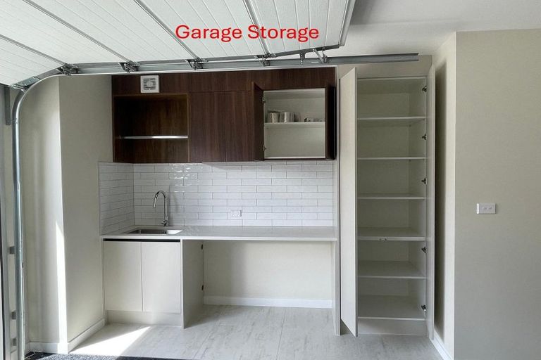 Photo of property in 13 Resnik Crescent, Kumeu, 0810