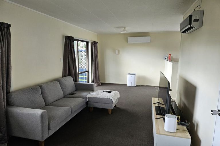 Photo of property in 41 Livingstone Avenue, Nawton, Hamilton, 3200