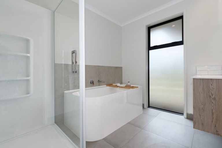 Photo of property in 10 Omanga Way, Bethlehem, 3110