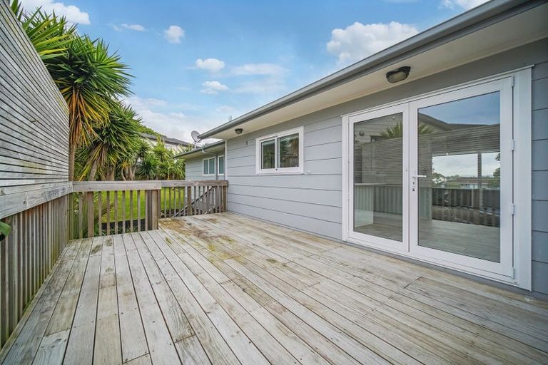 Photo of property in 30 Malvina Place, Bucklands Beach, Auckland, 2014