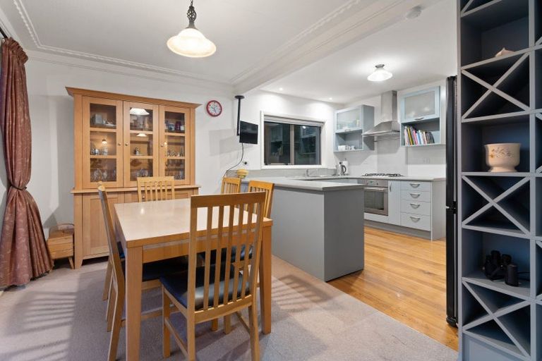 Photo of property in 91 Doon Street, Vauxhall, Dunedin, 9013