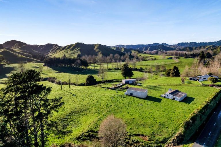 Photo of property in 2625 Ohura Road, Strathmore, Stratford, 4392