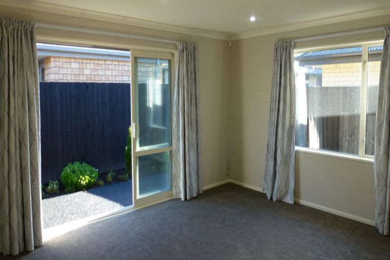 Photo of property in 6 Somerville Crescent, Aidanfield, Christchurch, 8025