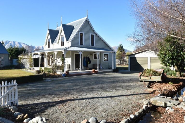 Photo of property in 17 Sutherland Road, Omarama, 9412