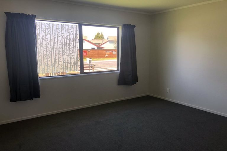 Photo of property in 49a Tarewa Road, Rotorua, 3010