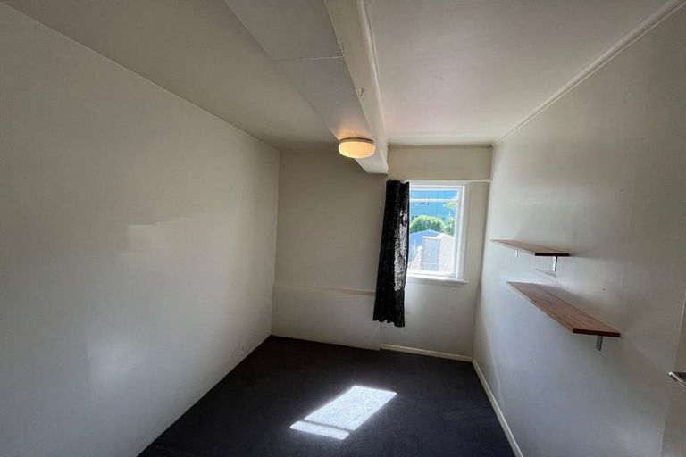 Photo of property in 27 Mccoll Street, Vogeltown, Wellington, 6021