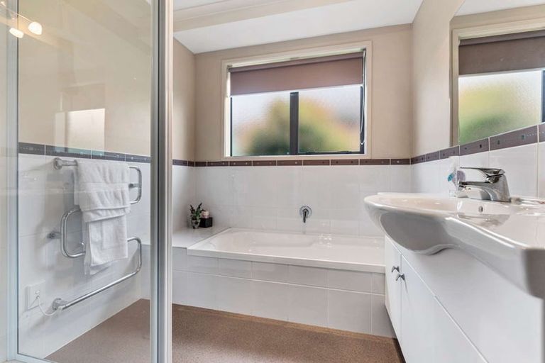 Photo of property in 61a Malta Crescent, Katikati, 3129