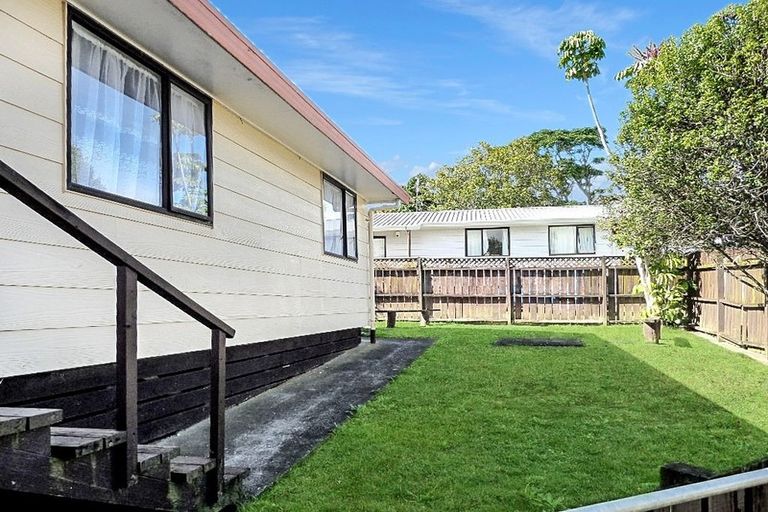 Photo of property in 1/7 Inca Place, Red Hill, Papakura, 2110