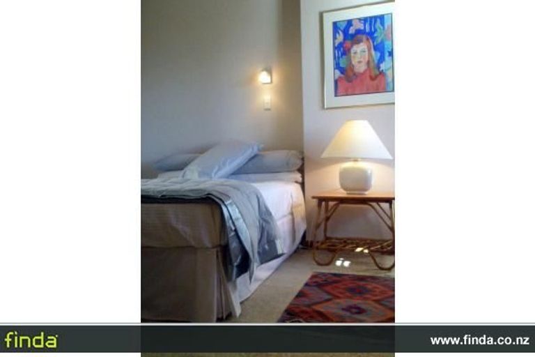 Photo of property in 28 George Street, Hospital Hill, Napier, 4110