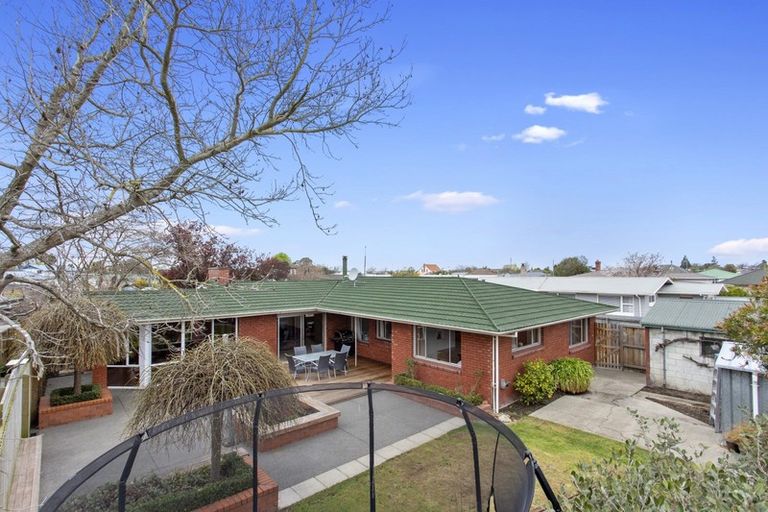 Photo of property in 43 Durham Street, Rangiora, 7400