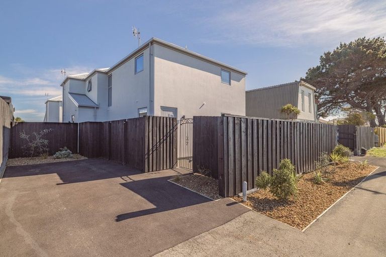 Photo of property in 1/118 Oram Avenue, New Brighton, Christchurch, 8061