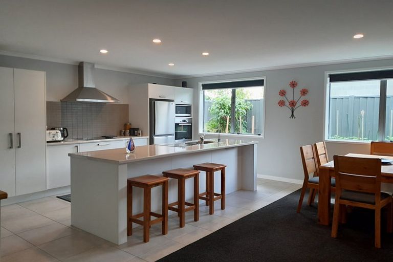 Photo of property in 8 Simms Close, Pyes Pa, Tauranga, 3112