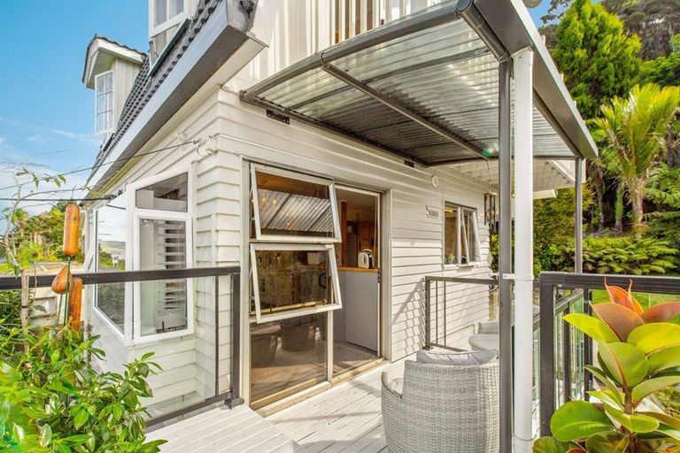 Photo of property in 15 Huia Dam Road, Huia, Auckland, 0604