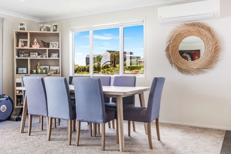 Photo of property in 16 Midgard Road, Coopers Beach, 0420