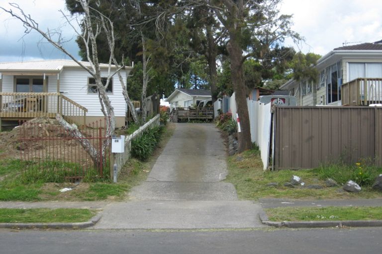 Photo of property in 24 Burbank Avenue, Manurewa, Auckland, 2102