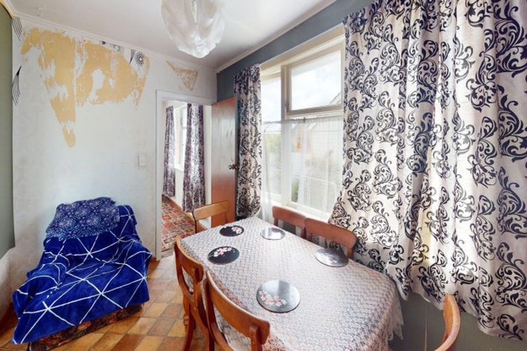 Photo of property in 43b Hinemoa Street, Levin, 5510