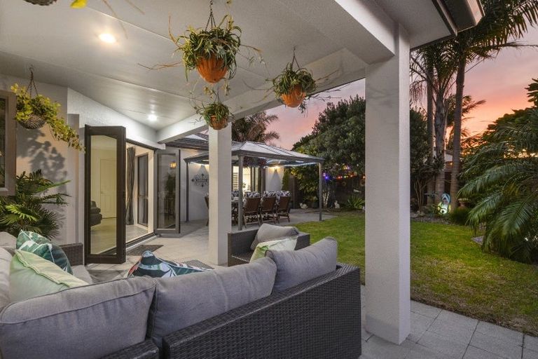 Photo of property in 16 Bermuda Drive, Papamoa Beach, Papamoa, 3118