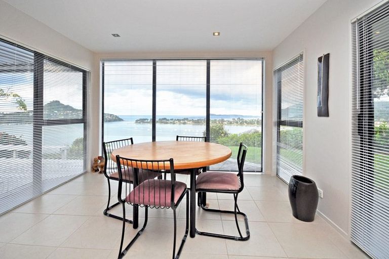 Photo of property in 19 Ridge Road, Tairua, 3508
