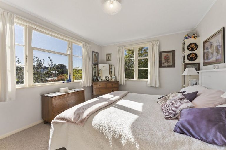 Photo of property in 83 Great North Road, Saint Johns Hill, Whanganui, 4501