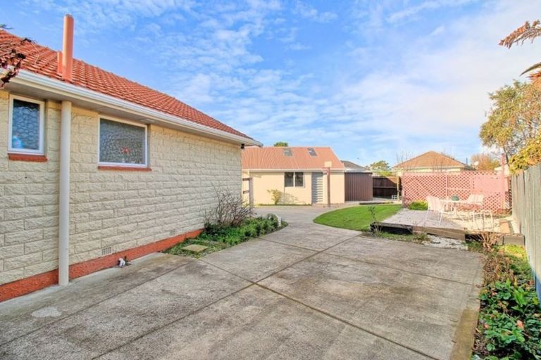 Photo of property in 62 Hargood Street, Woolston, Christchurch, 8062
