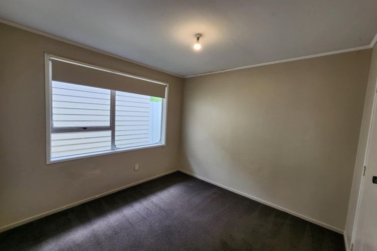 Photo of property in 41 Moncrieff Avenue, Clendon Park, Auckland, 2103