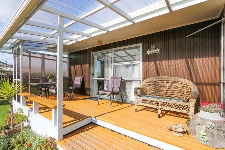 Photo of property in 41b Hatton Road, Orewa, 0931