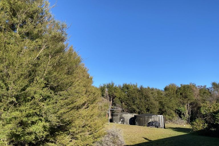 Photo of property in 154 Rangihaeata Road, Rangihaeata, Takaka, 7182