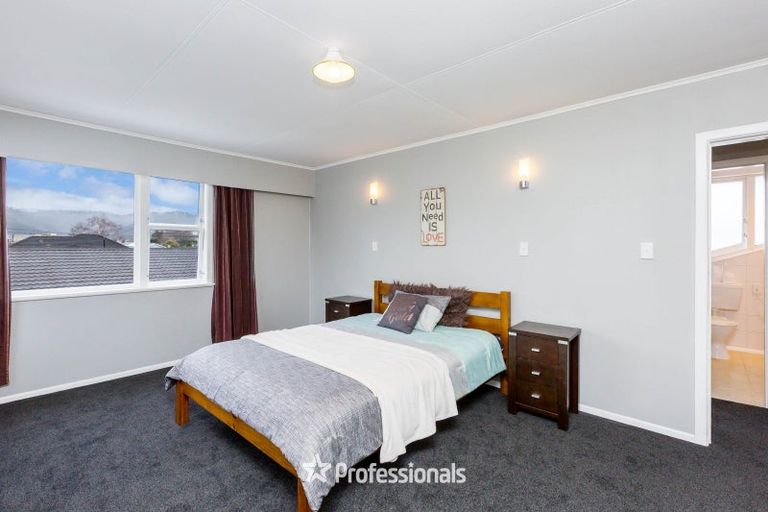 Photo of property in 18a Totara Street, Trentham, Upper Hutt, 5018