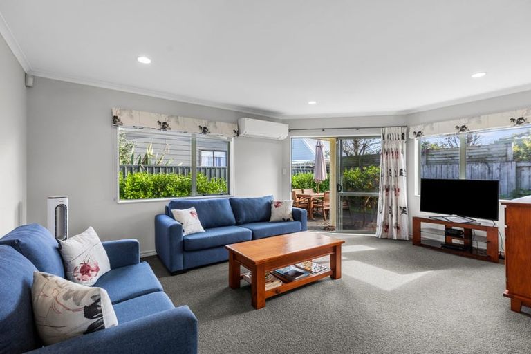 Photo of property in 19 Rosberg Place, Mount Maunganui, 3116