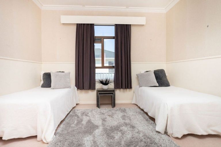 Photo of property in 16 Trafalgar Street, Dannevirke, 4930