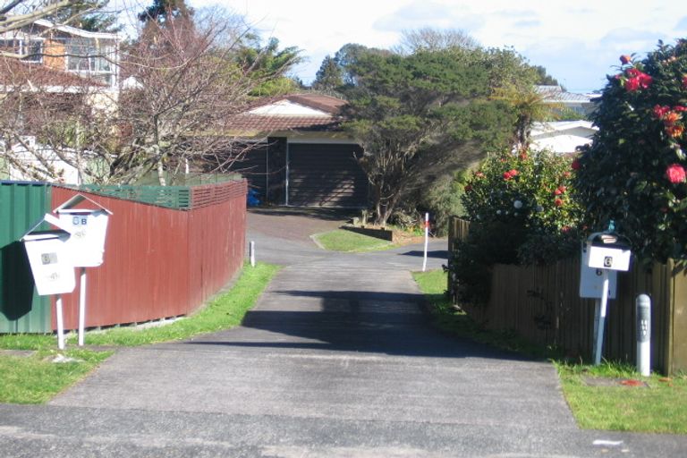 Photo of property in 2/6 Keeney Court, Papakura, 2110